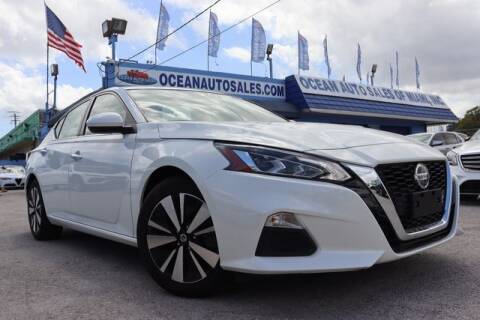 2022 Nissan Altima for sale at OCEAN AUTO SALES in Miami FL