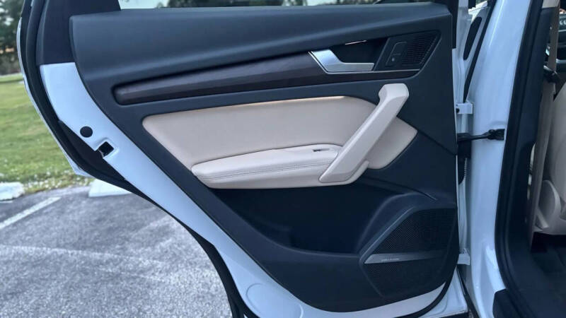 2019 Audi Q5 quattro Premium Plus 45 TFSI