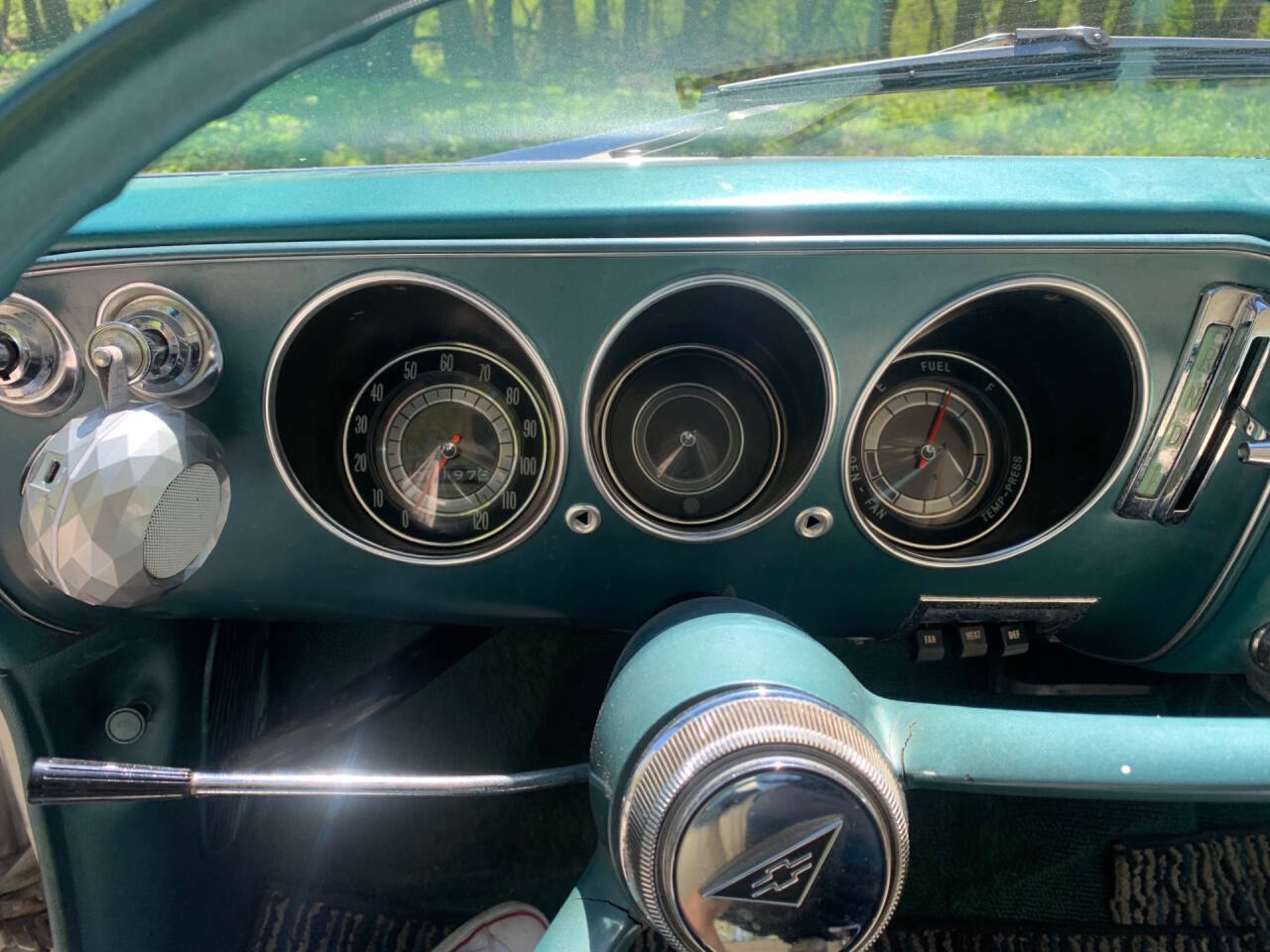 1965 Chevrolet Corvair 500 16
