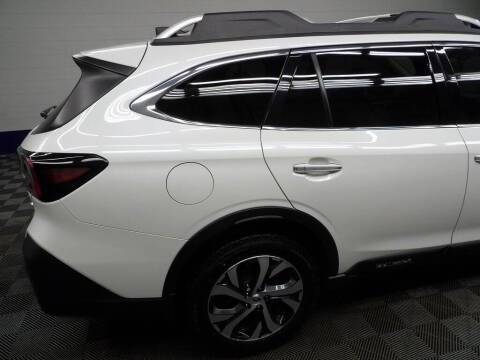 2022 Subaru Outback Touring XT