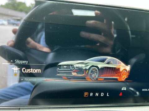 2024 Ford Mustang EcoBoost Premium