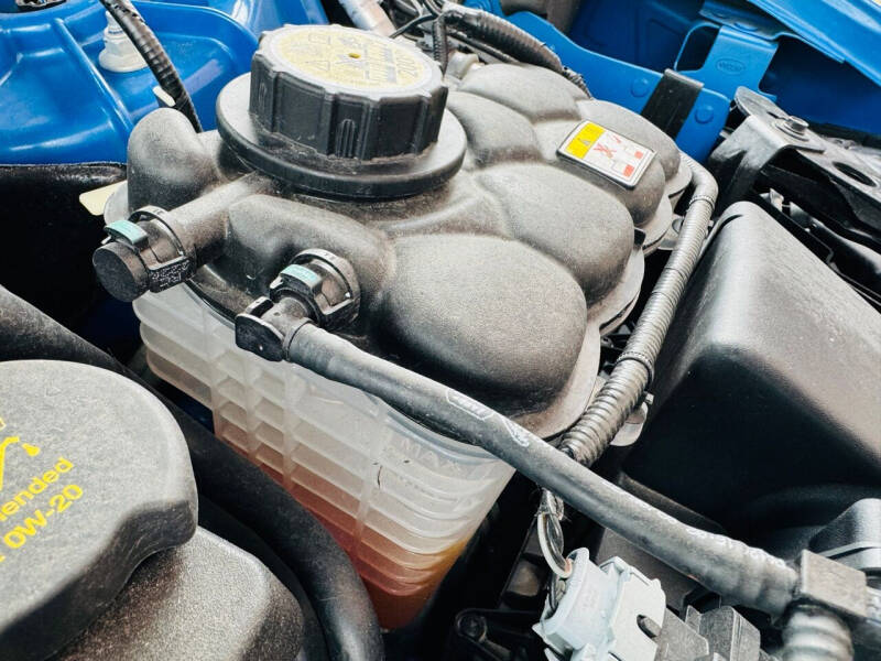 2008 Freightliner M2 106