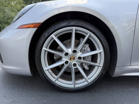 2021 Porsche 911 Carrera