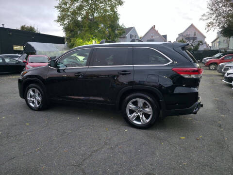 2017 Toyota Highlander Limited