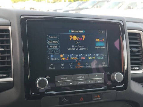 2024 Nissan Frontier SV