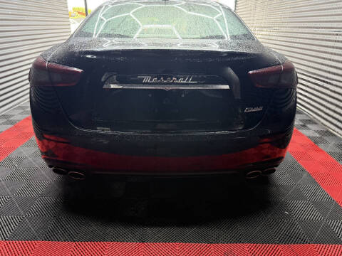 2017 Maserati Ghibli