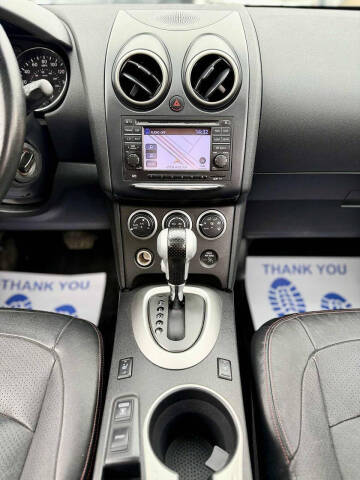 2012 Nissan Rogue SV w/SL Package