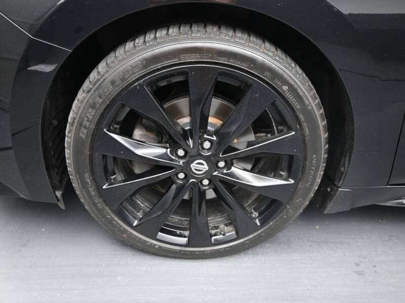 2019 Nissan Maxima
