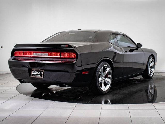 2009 Dodge Challenger SRT8