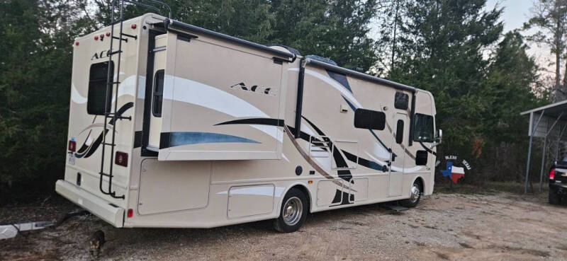 2017 Thor Motor Coach ACE 30.1