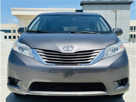 2017 Toyota Sienna