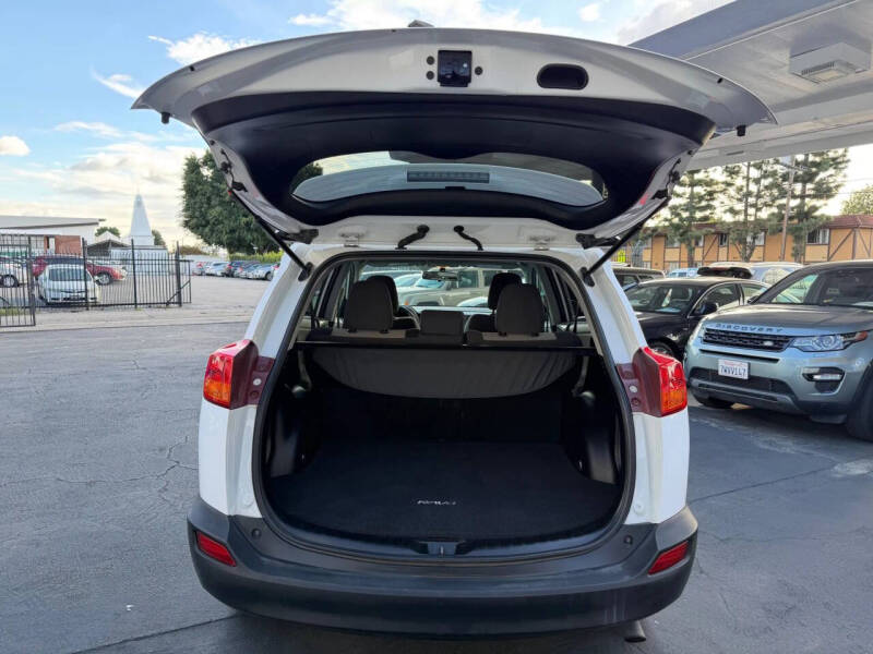 2013 Toyota RAV4 XLE