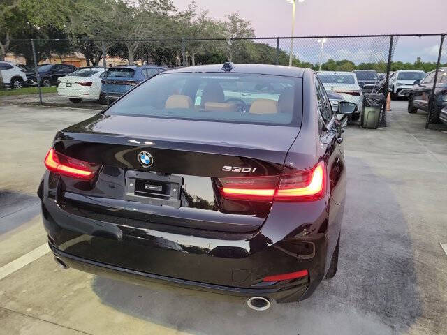 2025 BMW 3 Series 330i