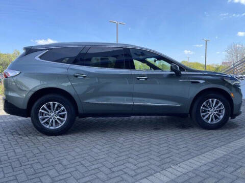 2023 Buick Enclave Premium