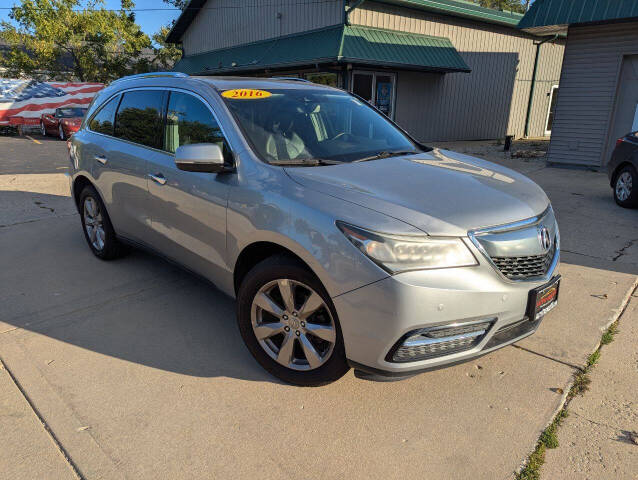 2016 Acura MDX Advance and Entertainment Package's photo