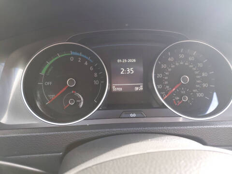 2016 Volkswagen e-Golf SE