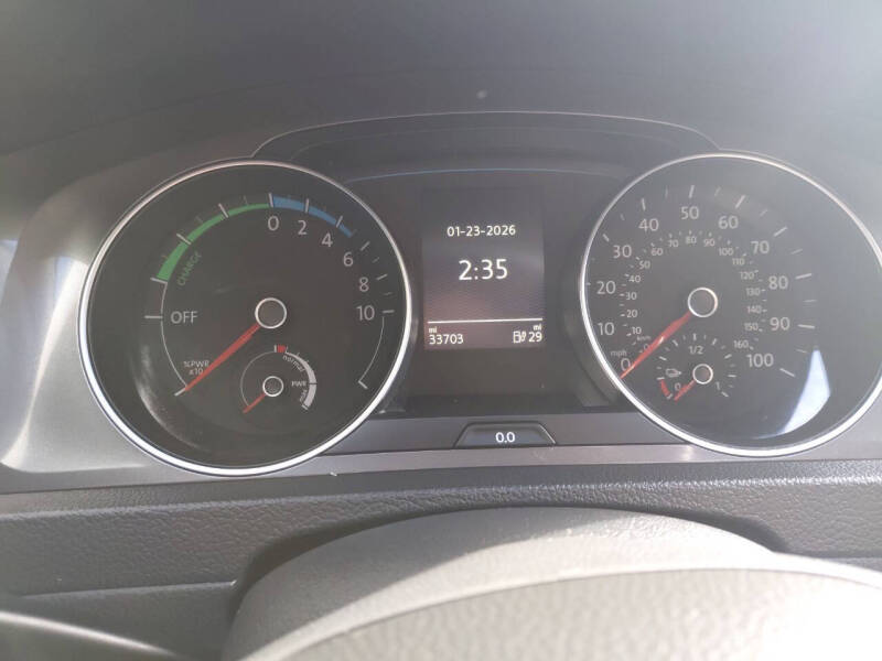 2016 Volkswagen e-Golf SE