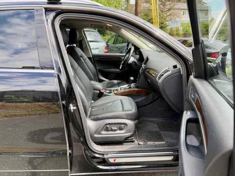 2012 Audi Q5 3.2 quattro Prestige