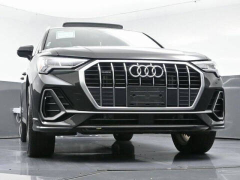 2022 Audi Q3 quattro S line Prem Plus 45 TFSI