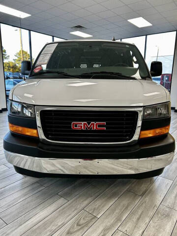 2024 GMC Savana 2500