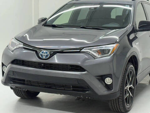 2017 Toyota RAV4 Hybrid SE