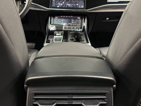 2022 Audi Q7 quattro Premium Plus 55 TFSI