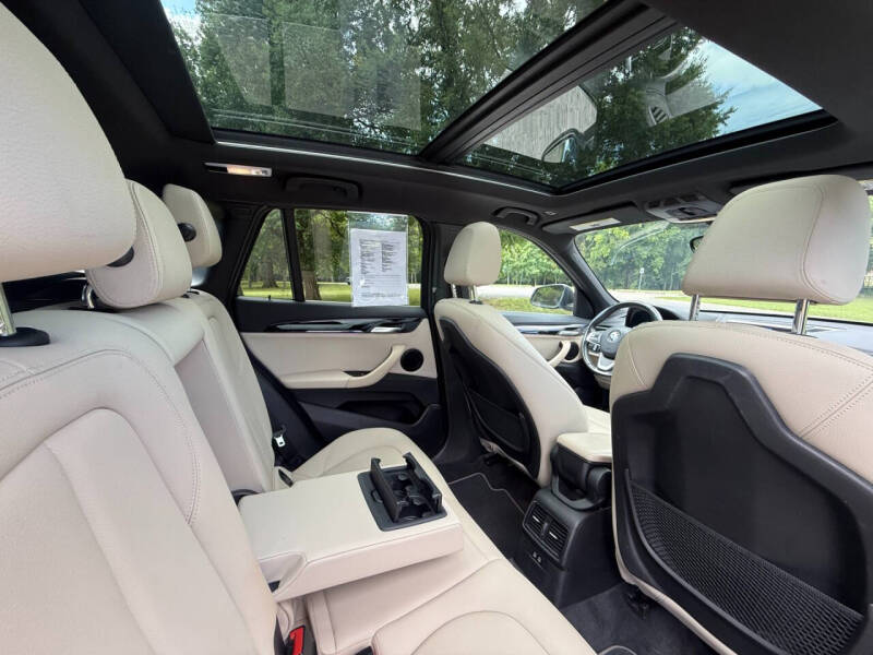 2021 BMW X1 xDrive28i