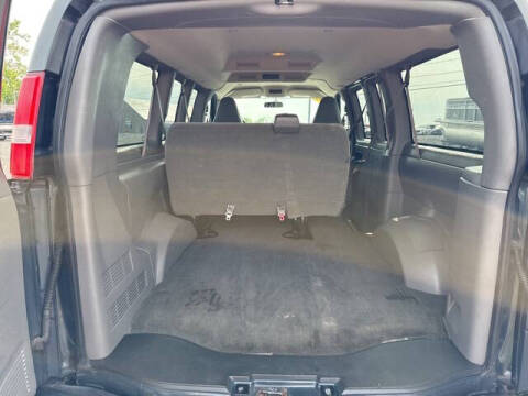 2017 Chevrolet Express LS 2500