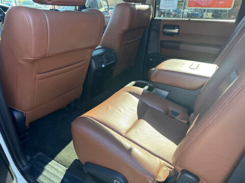 2014 Toyota Sequoia Platinum