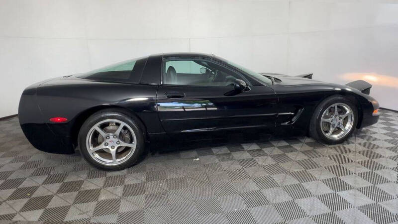 2004 Chevrolet Corvette