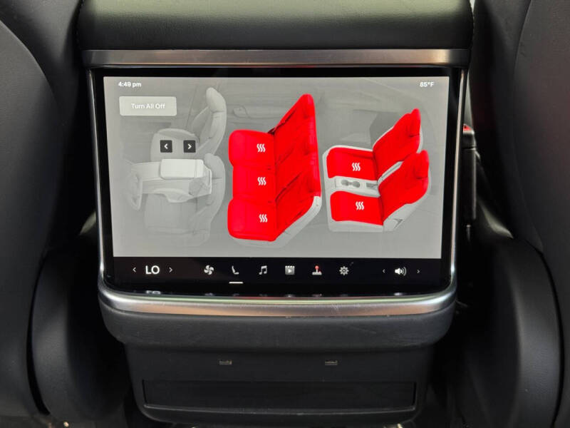 2023 Tesla Model X Standard Range