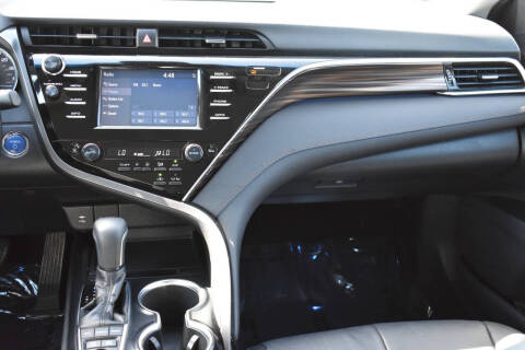 2018 Toyota Camry Hybrid XLE