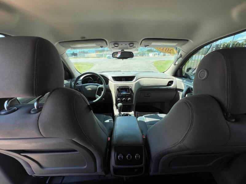 2016 Chevrolet Traverse LS