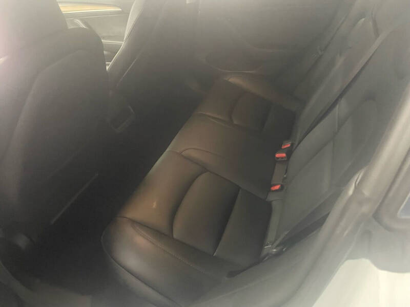 2022 Tesla Model 3 Performance