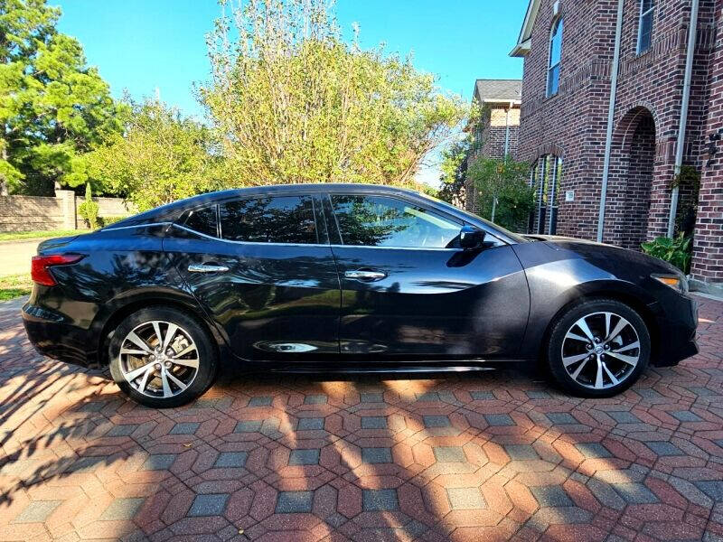 2017 Nissan Maxima