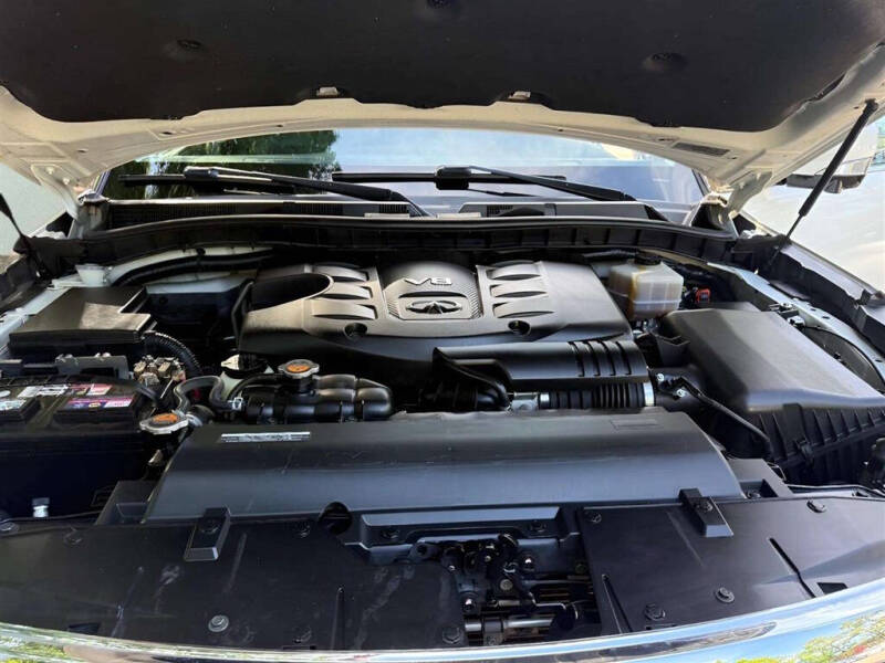 2017 Infiniti QX80