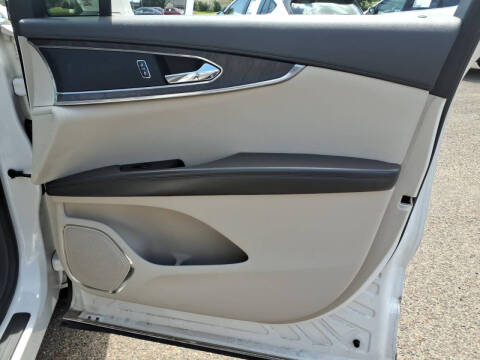 2016 Lincoln MKX Select