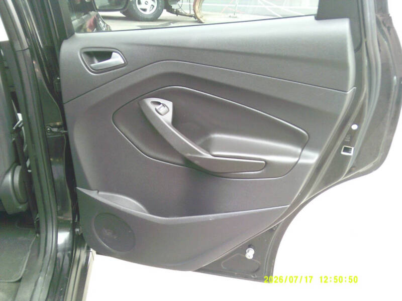 2013 Ford C-MAX Hybrid SE
