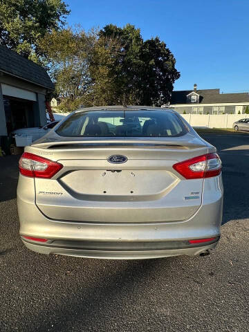 2015 Ford Fusion SE