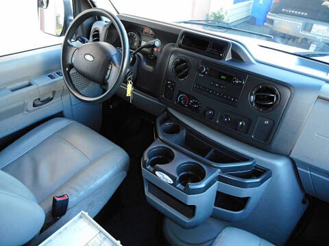 2014 Ford E-Series E-250