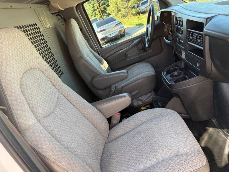 2009 GMC Savana 3500