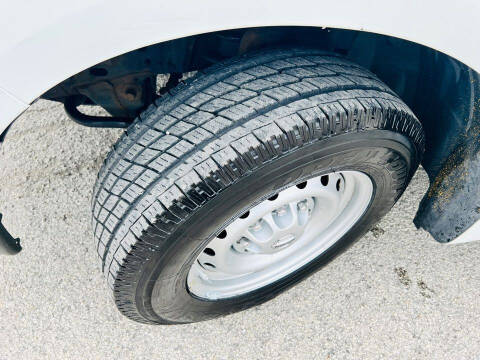 2015 Nissan NV 1500 S