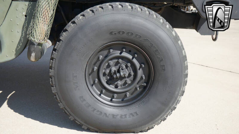 1991 AM General Hummer