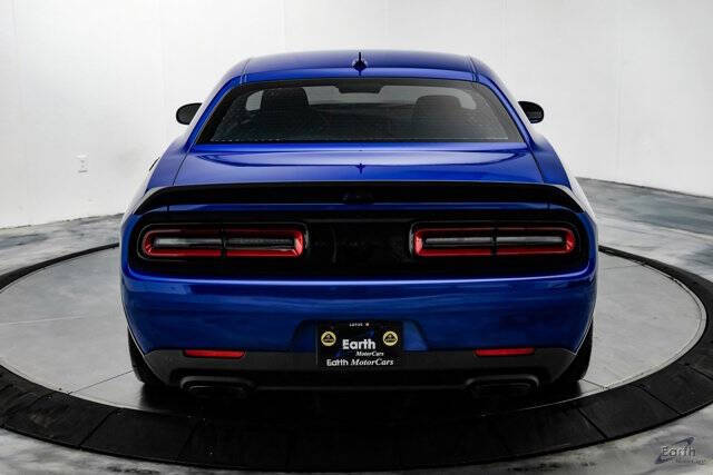 2022 Dodge Challenger