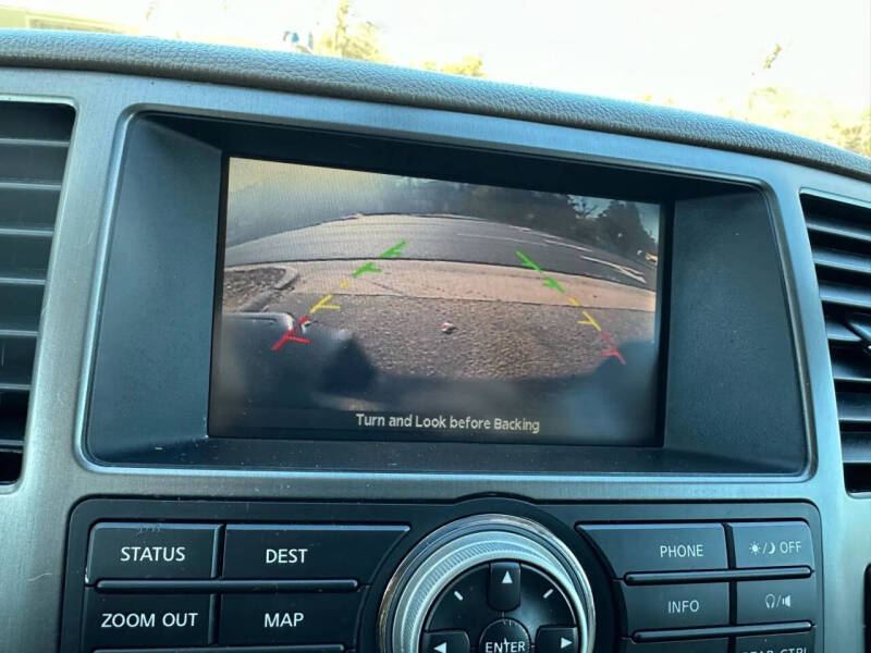 2012 Nissan Armada Platinum