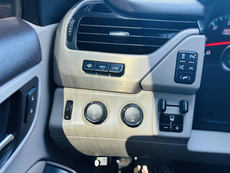2017 GMC Yukon Denali