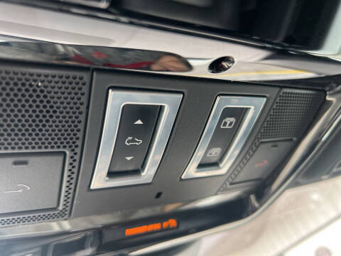 2020 Land Rover Range Rover HSE