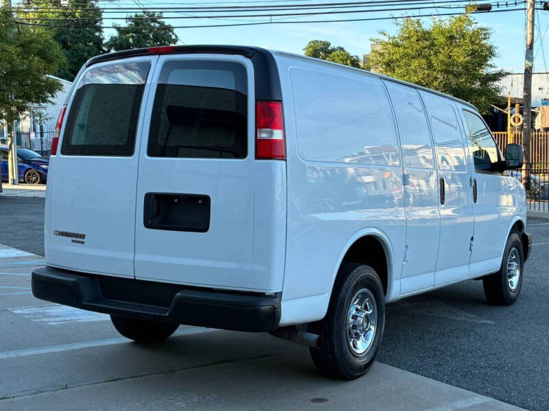 2013 Chevrolet Express 2500