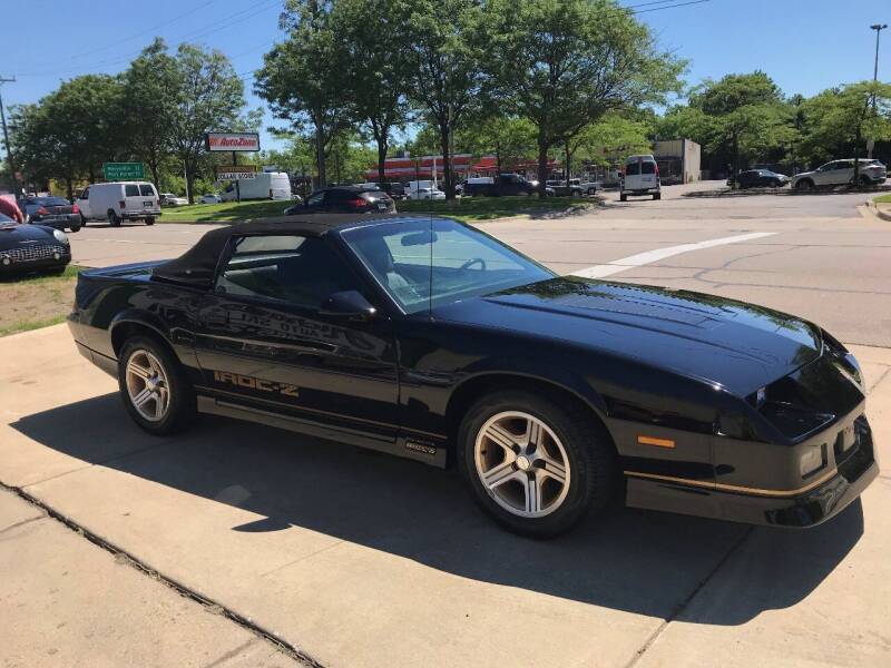 1988 Chevrolet Camaro for sale at MICHAEL'S AUTO SALES in Mount Clemens MI