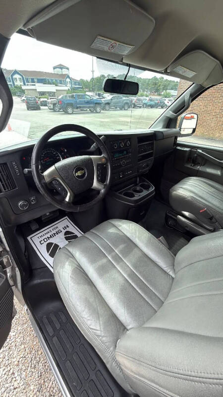 2018 Chevrolet Express 2500